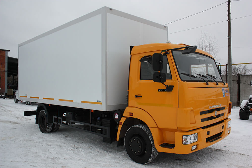 Промтоварный фургон КАМАЗ 4308